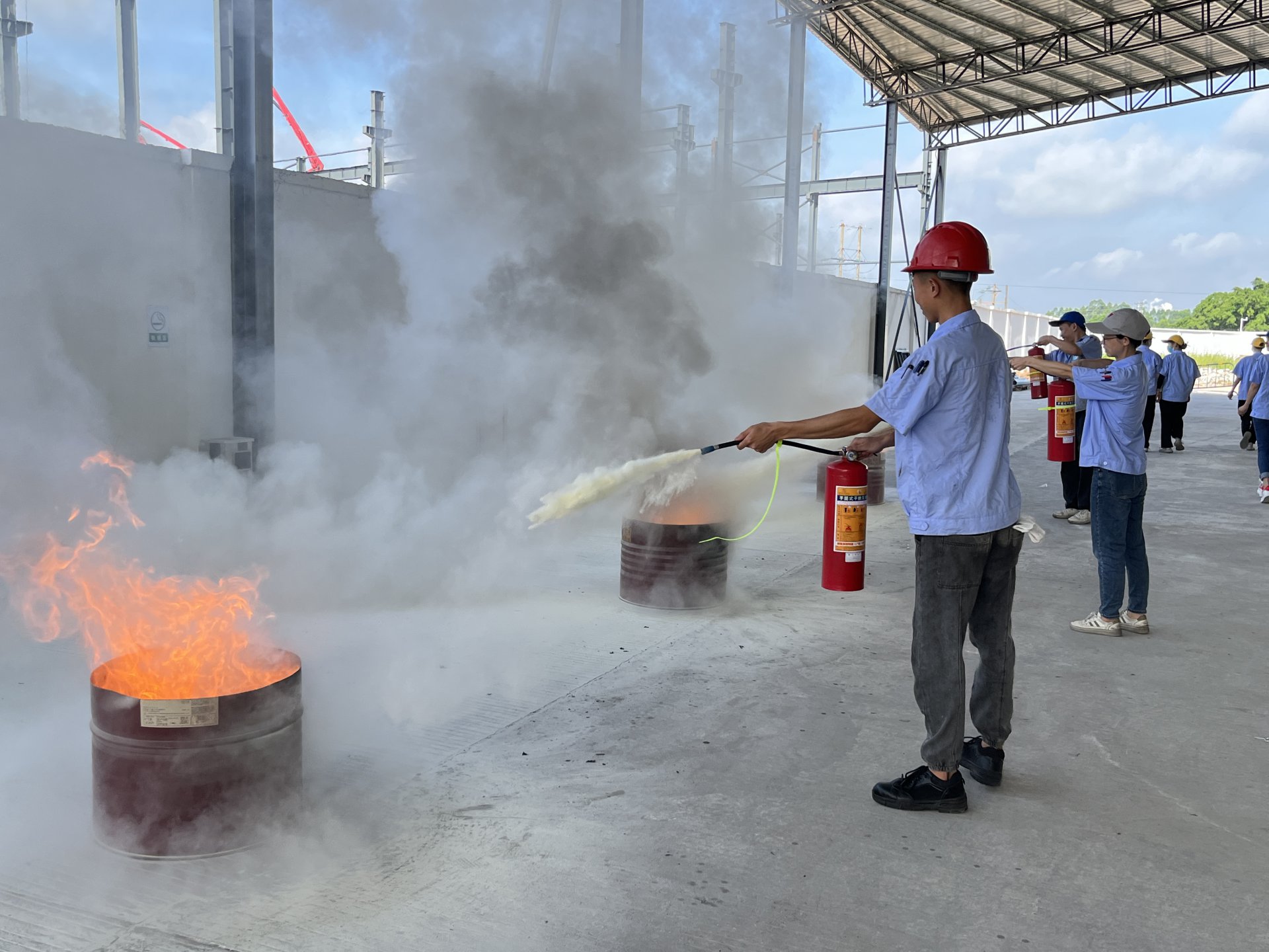 力源科技消防演练