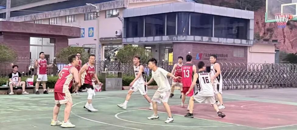 “力源杯”篮球联赛